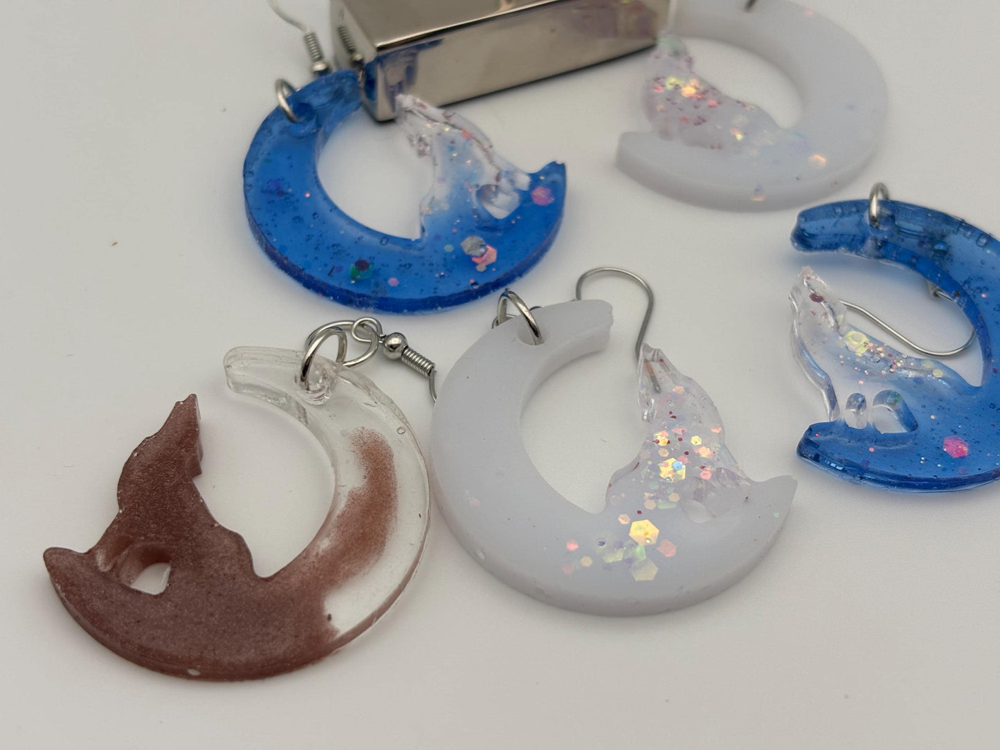 Joshua Tree Moon & Coyote Resin Earrings – Mojave Desert Jewelry