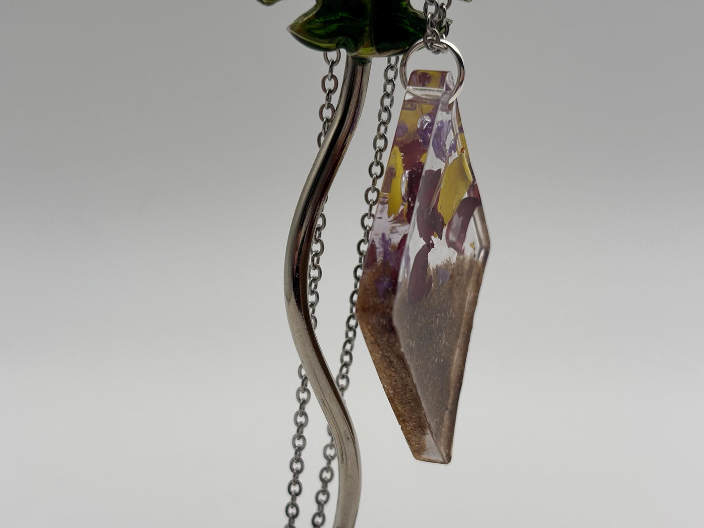 Mojave Desert Resin Pendant Necklace – Preserved Desert Botanicals